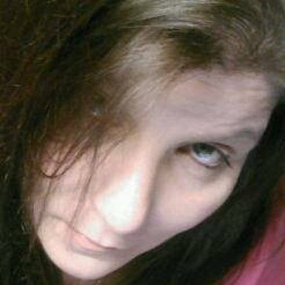 Meet your Posher, Pamela - Picture 1 of 1